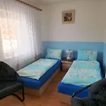 Dom wakacyjny Mit Garten Und Pools By Interhome Náchod