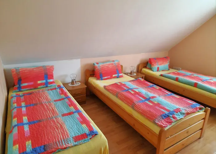 בית נופש Mit Garten Und Pools By Interhome נאצ'וד